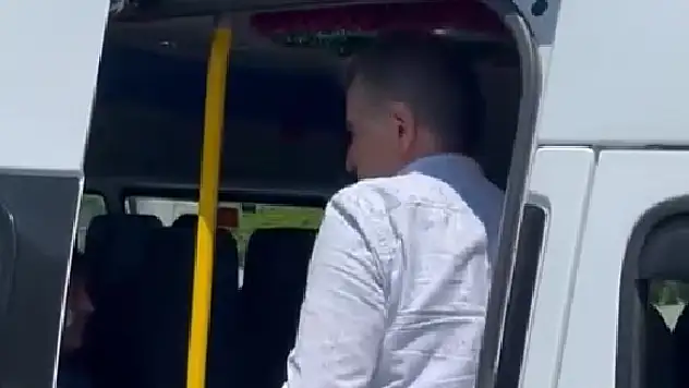 Sınav bitti öğrencileri Başkan karşıladı