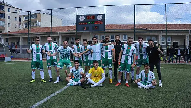 Sindelhöyük Yıldızspor evinde güldü!