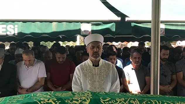 Sokak ortasında infaz edilen kadın toprağa verildi