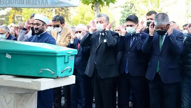 Solmaz son yolculuğunda uğurlandı