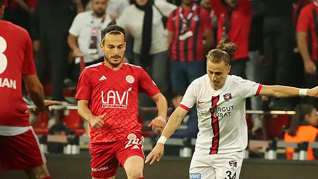 Son dakika! Kayseri'de tarihi gece! TFF 1. Lig'e Vanspor mu çıktı, Batman Petrolspor mu?