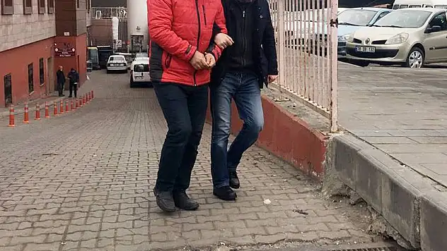 Son dakika... Kayseri merkezli FETÖ operasyonu