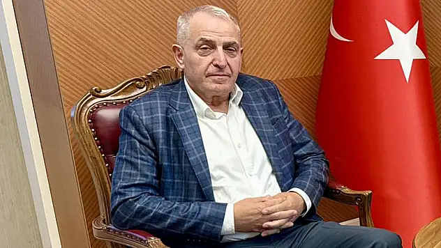 Soruşturma Komisyonu üyesiydi! Kayseri'ye geldi bakın kimi ziyaret etti