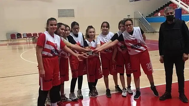 Spor A.Ş. basketbolda 3. oldu