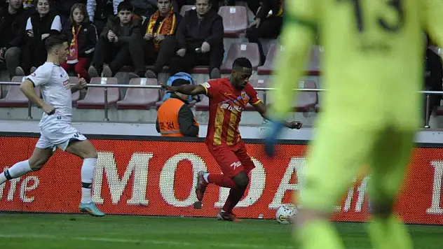 Spor Toto Süper Lig: Kayserispor: 1 - Konyaspor: 2 (İlk yarı)