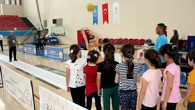 Sporcular yeteneklerinin küçükken farkında olacak
