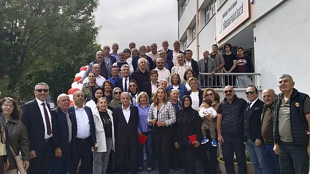 Sümer Lisesi mezunları buluştu