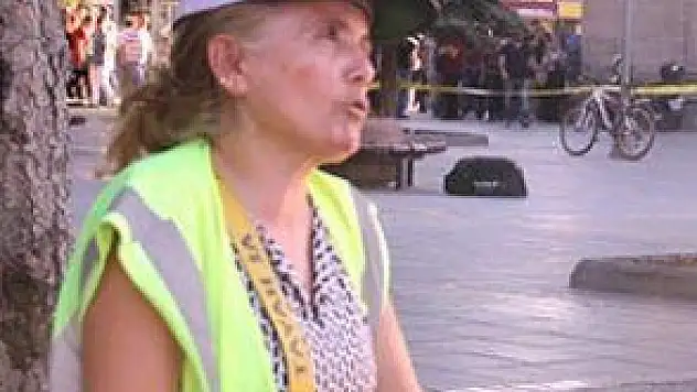 ŞÜPHELİ BAVULU UMURSAMADAN BİLET SATTI 