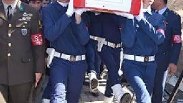 SUR ŞEHİDİNİ YEDİ BİN KİŞİ SON YOLCULUĞUNA UĞURLADI 
