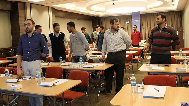Suriyeli göçmenler Habitat eğitimleri iş sahibi olacak
