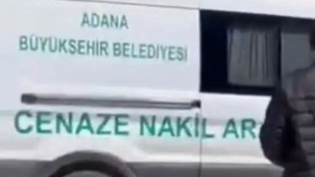 Sürücünün firar ettiği kazada vefat eden genç kız son yolculuğuna uğurlandı