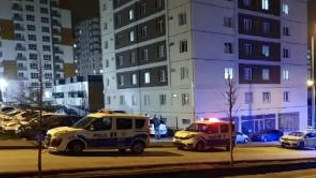 Talas'ta silahlı kavga! Tabancayla vurup kaçtı