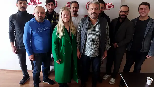 Dikkat çeken isim Talas'a aday olduğunu açıkladı