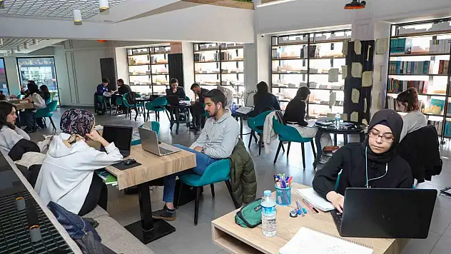 Dikkat! Mesai saatleri değişti