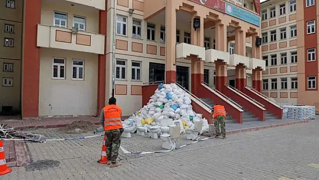 Talas Belediyesi okulları yeniliyor