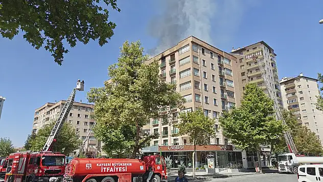 Talas'ta 10 katlı binada çıkan yangında son durum!
