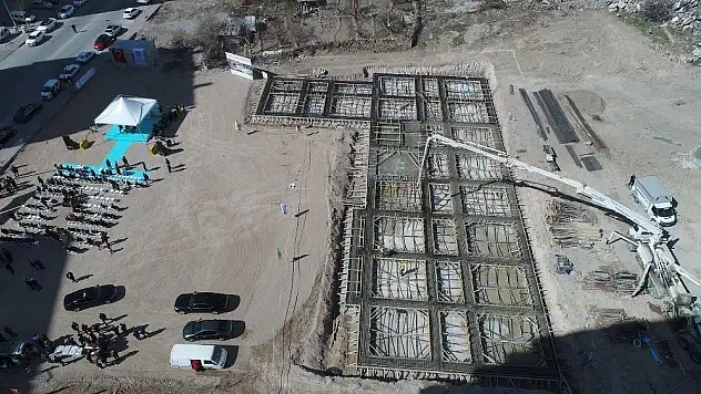 Talas'ta bir okulun daha temeli atıldı
