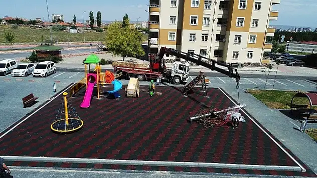 Talas'ta Çocuklara Yeni Oyun Alanları