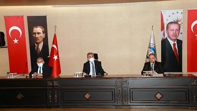 Talas'ta madencilerle toplantı