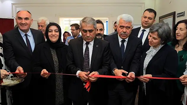 Talas'ta 'Sandığımdan Hazineler'