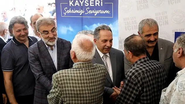 Talas'ta Taner Yıldız'lı İlçe Bayramlaşması
