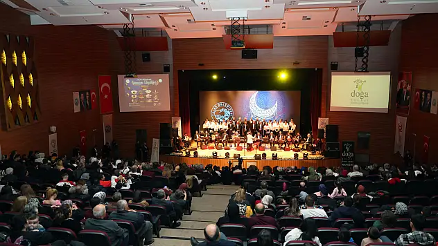 Talas'ta unutulmaz konser! Başkan bir geliş sözü daha aldı
