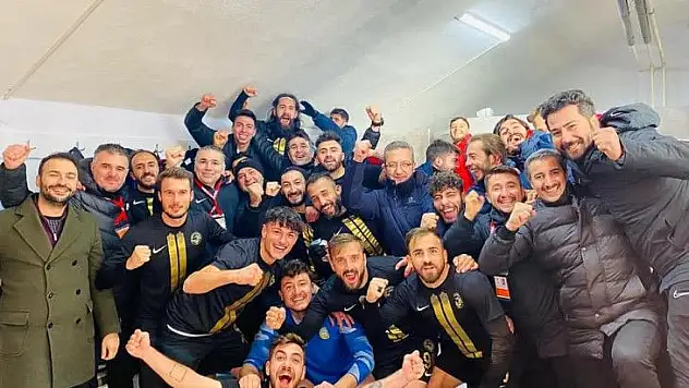 Talasgücü Belediyespor 3 puanla döndü