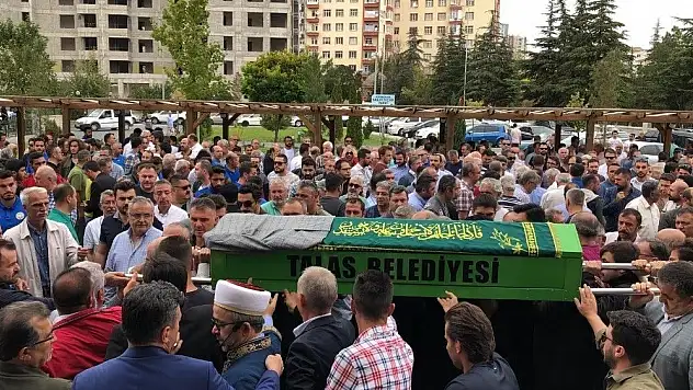 Ali Rıza Karakullukçu toprağa verildi
