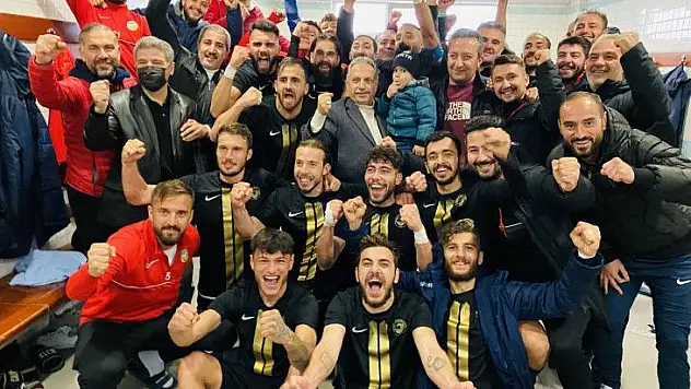Talasgücü Belediyespor zirveyi perçinledi