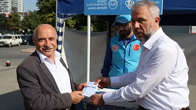 Tamer'den vekaletle kurban bağışı