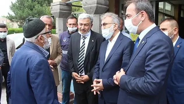 Yıldız Tomarza'yı ziyaret etti