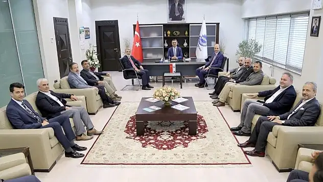 Taner Yıldız ve AK Parti İl Teşkilatından KAYSO'ya Ziyaret
