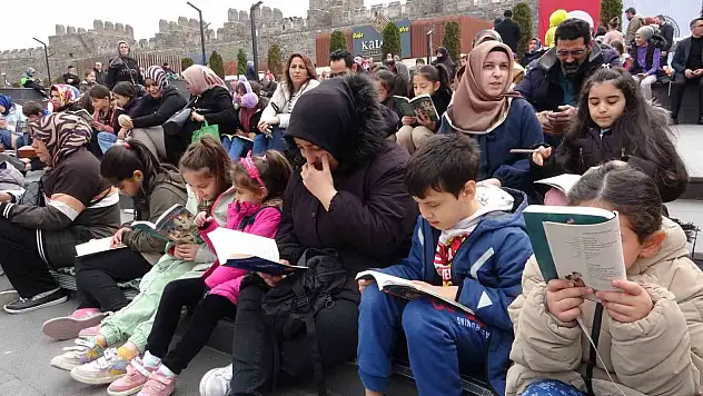Onlarca Kayserili kitap okudu! Kazanan kim olacak?