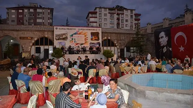 Tarihi Kevansarayda Millet Kıraathanesi Açıldı
