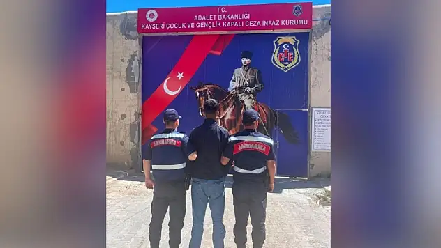 Tarladan Güneş panelleri çalındı!