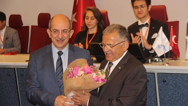 Tekden Eğitim Kurumları 2. Öğrenci Meclisi Toplandı