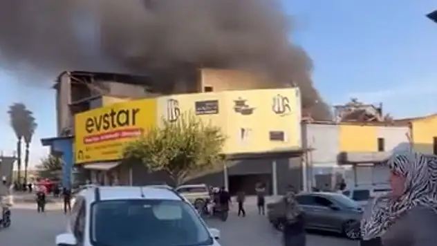Adana'da tekstil atölyesinde yangın