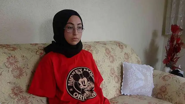 Temizlediği makineye kollarını kaptıran üniversiteli Sevim, biyonik protez istiyor