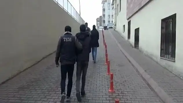 5 kişi Kayseri'de yakalandı