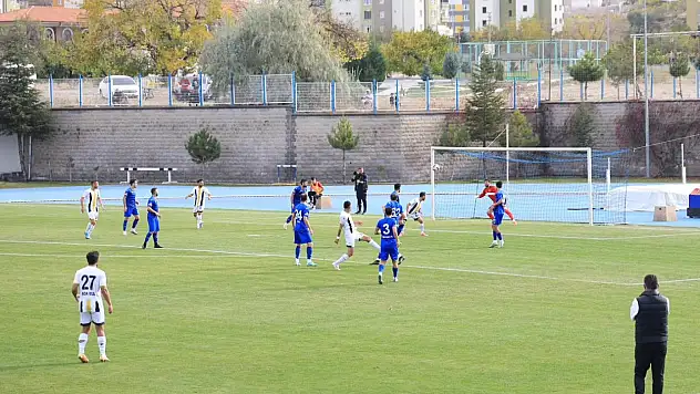 Dördüncü galibiyetini aldı