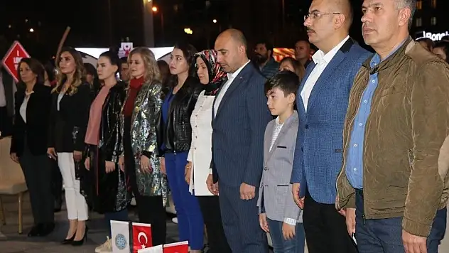 'Türk Toplumu Aile Kurumuna Özel Önem Vermiştir'