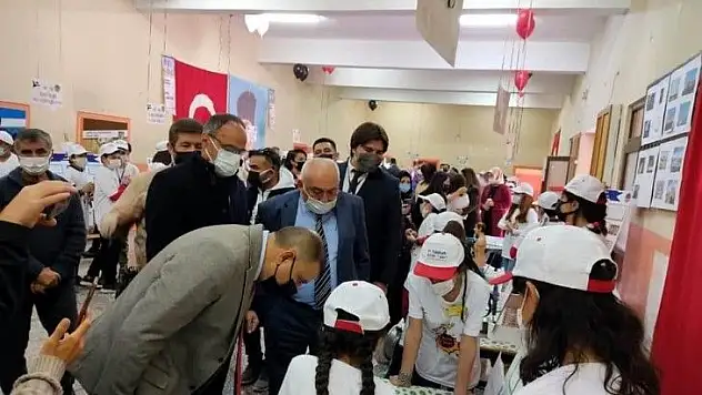 Tomarza'da Bilim Fuarı açıldı!
