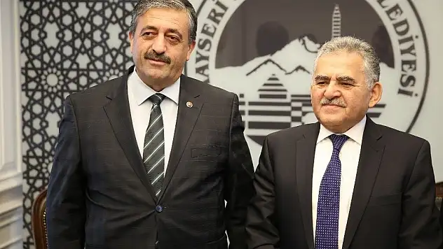 Tomarza Belediye Başkanı Fahrettin Işık Referans Belediye Melikgazi'de
