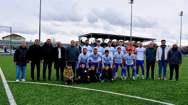 Tomarza Belediyespor sahasında şampiyona karşı kazandı!
