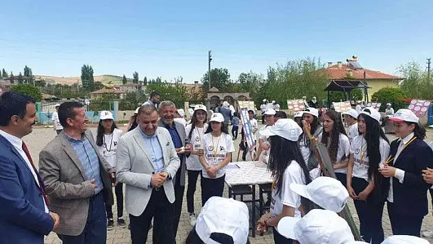 Tomarza'da Bilim Fuarı'na yoğun ilgi