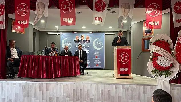 Tomarza'da Halil İbrahim Özcan yeniden başkan seçildi