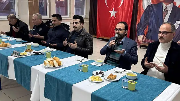 Tomarza protokolü bakın kiminle buluştu?