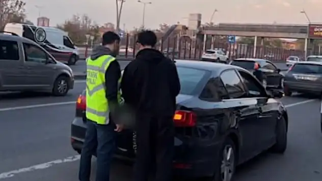Trafiği tehlikeye atan sürücülere ceza yağdı