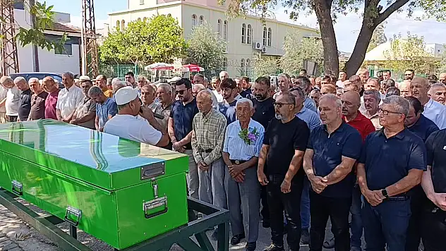 Kaza da hayatını kaybeden doktor son yolculuğuna uğurlandı