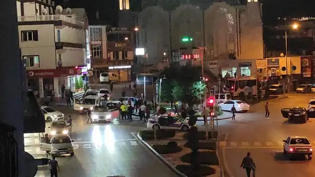 Kaza sonrası kavga çıktı